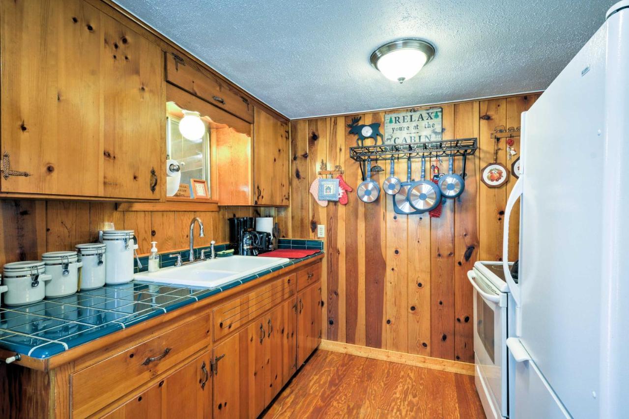 Villa Cozy Cabin With Ac And Deck, 5 Mi To Downtown Prescott Exterior foto